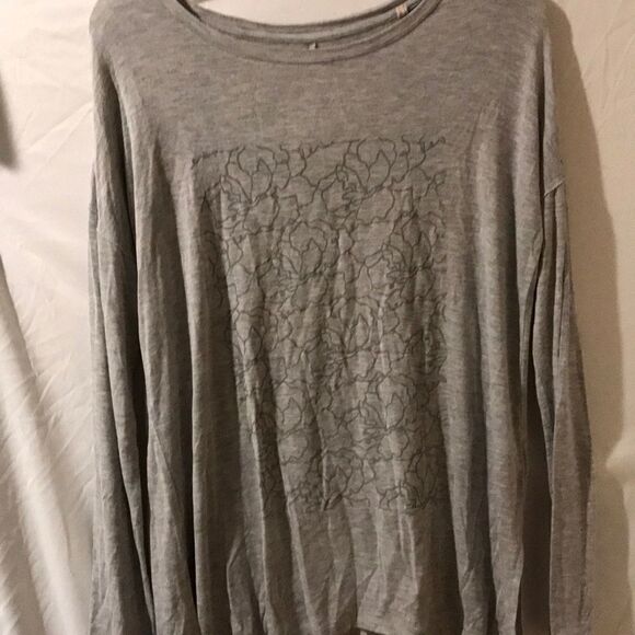 Guess Collection Women's Gray Heather Floral Long Sleeve T-Shirt Size Medium - Picture 2 of 8